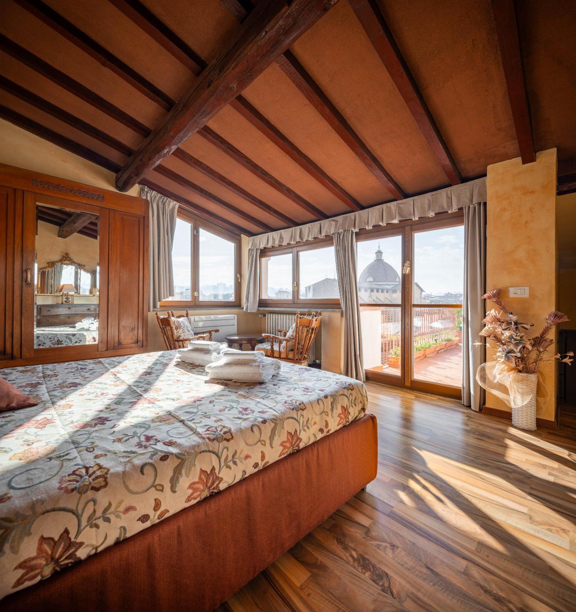 Novella House Florencia