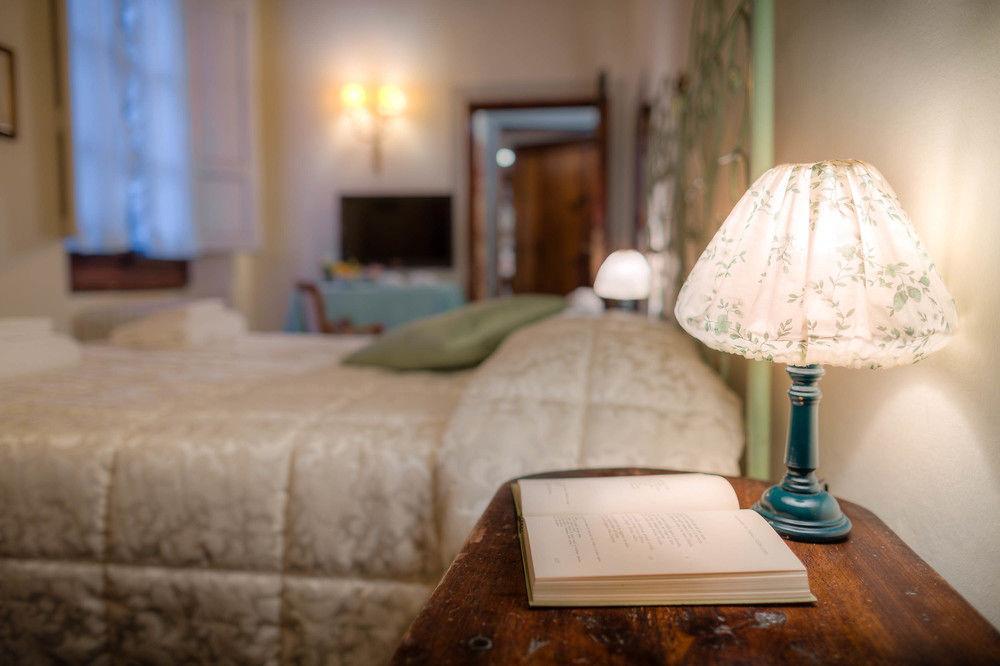 Novella House 2* Florencia